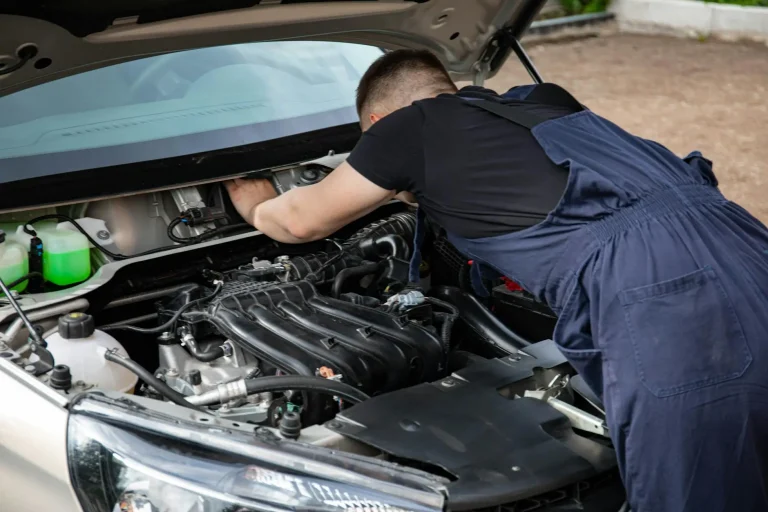 How to read motor oil labels?